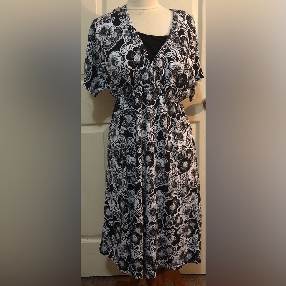 White Stag multi colored dress long length floral design size medium